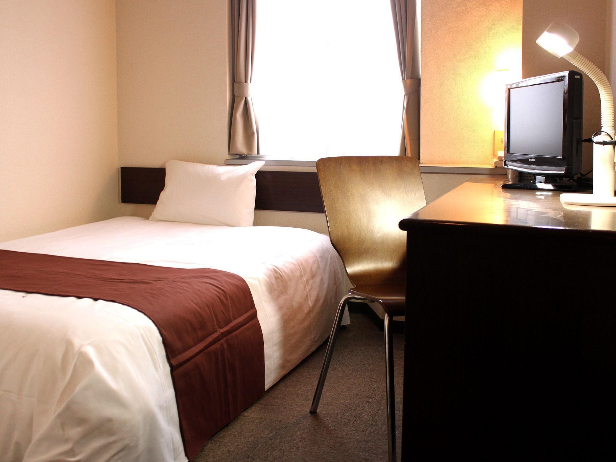 Hotel Livemax Budget Iyo Mishima Shikokuchuo Buitenkant foto