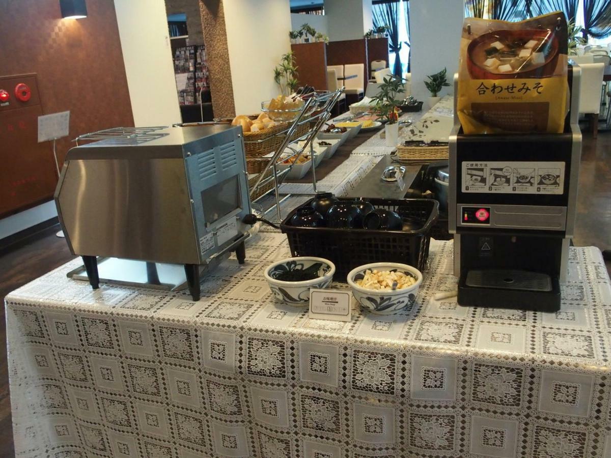Hotel Livemax Budget Iyo Mishima Shikokuchuo Buitenkant foto